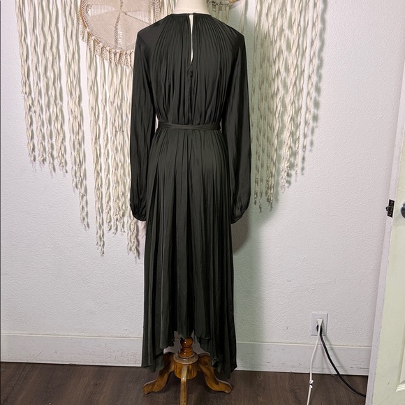 Ulla Johnson Yalena Pleat Midi Dress in Forest Green Size 8 - Picture 5 of 11